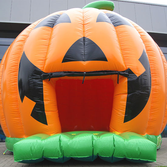Inflatable halloween bounce house